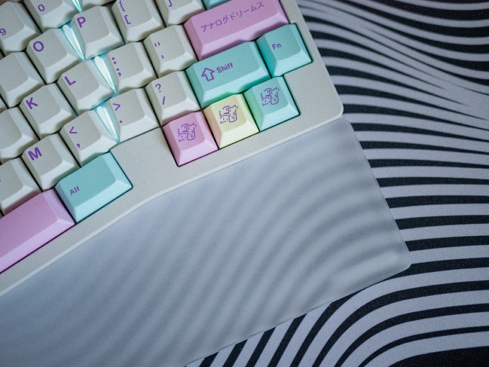 Neo Ergo — 1